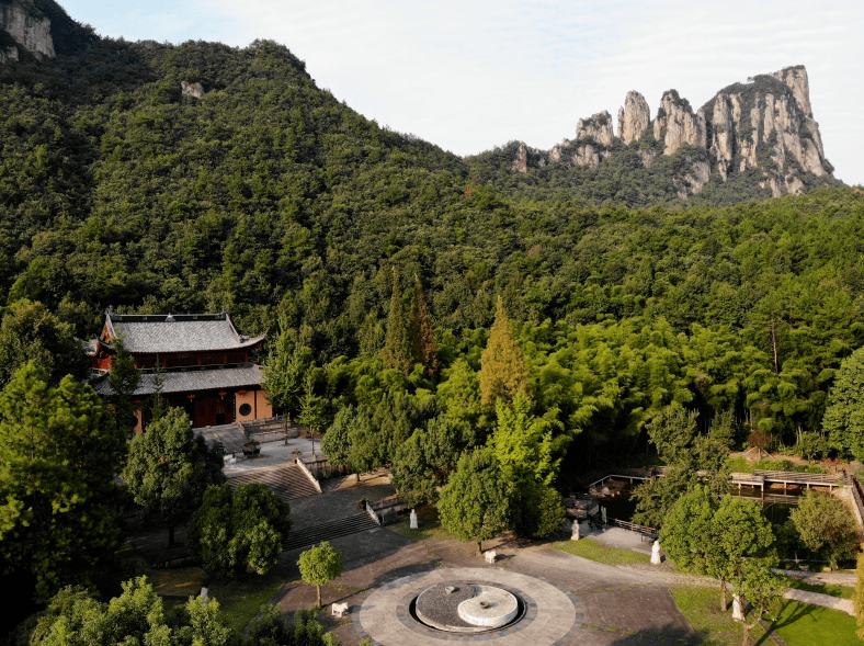 仙华山昭灵宫闪亮登场啦!_百姓