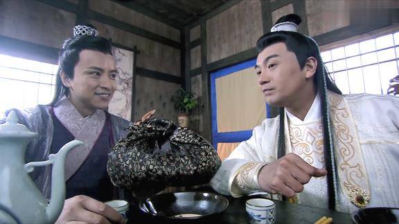 楚留香高手过招太精彩楚留香和丁枫表面和气暗中早已交锋