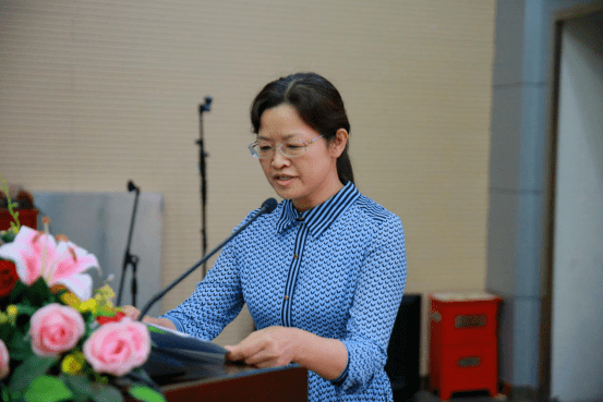 立德树人,奋进担当——中华教职工共庆教师节_徐飞