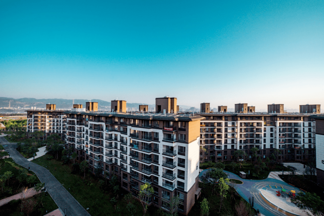 再获殊荣华夏阳光精品住宅开发问鼎全国top10