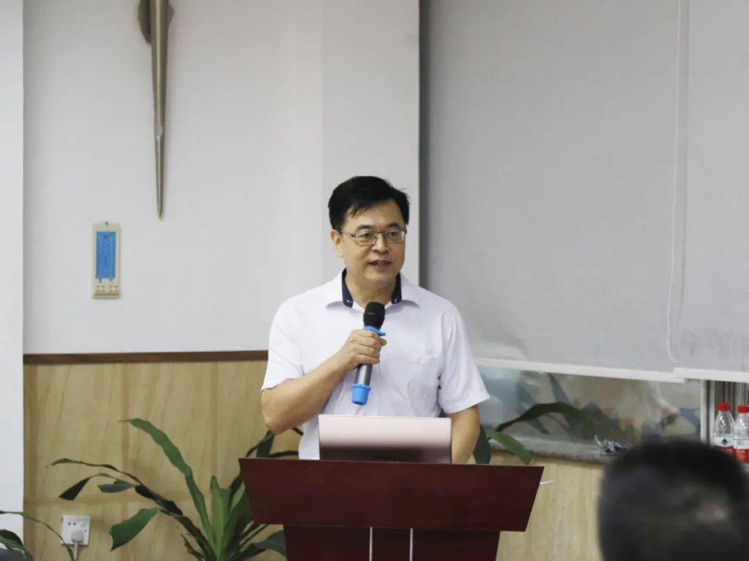 中国双认证电源名企百家行活动第一站走进航嘉