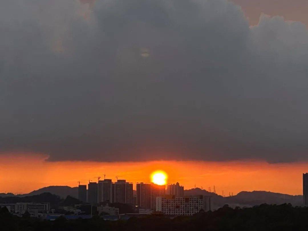 雨過天晴靜享僑城黃昏