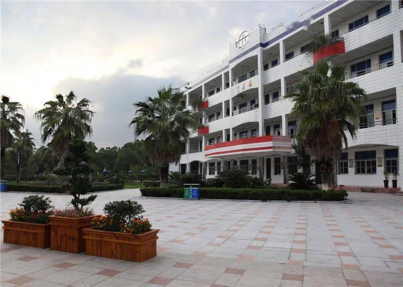 多图钱库一中开学典礼筑梦追梦圆梦