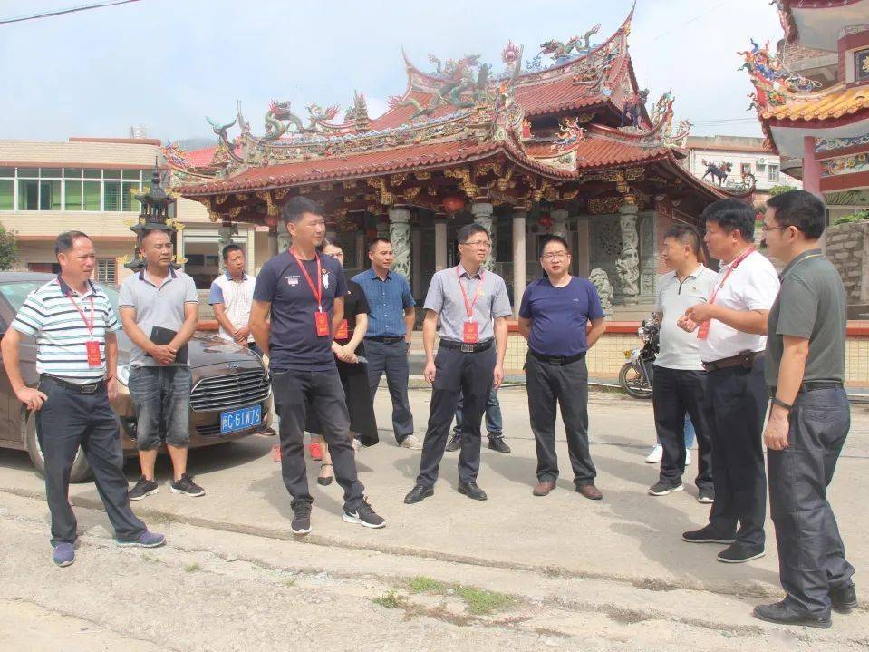 人大视察眉山乡人大视察检查扫黑除恶暨城乡环卫一体化工作