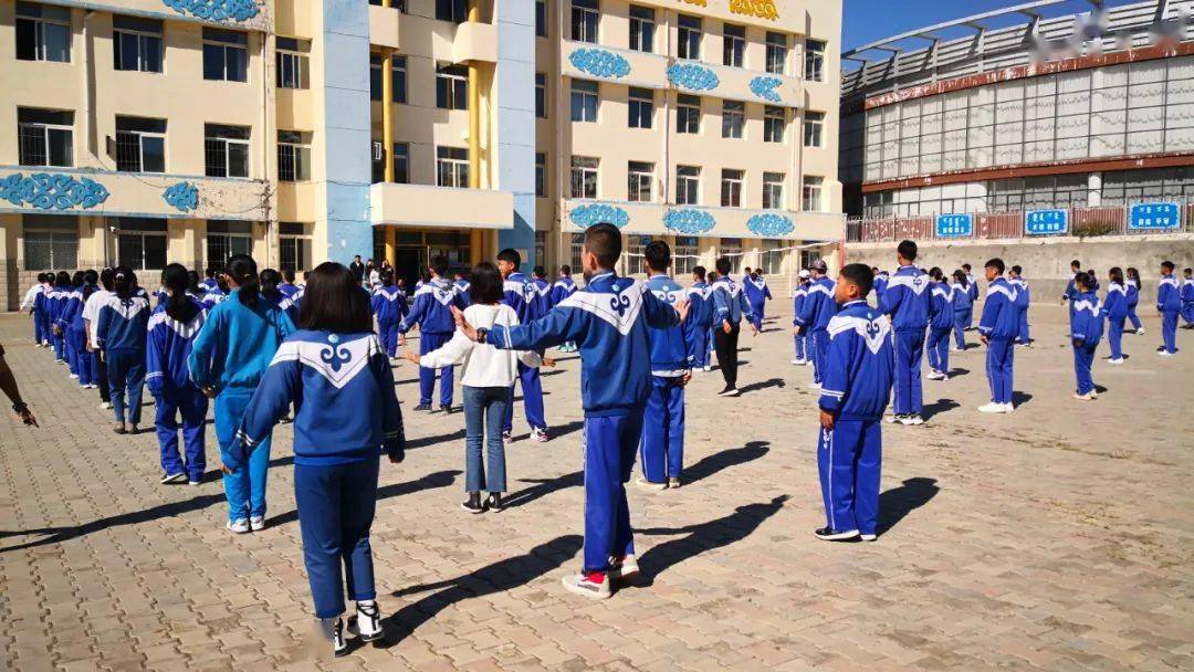 校园有你达茂旗蒙古族学校教学活动有序开展校园呈现蓬勃生机