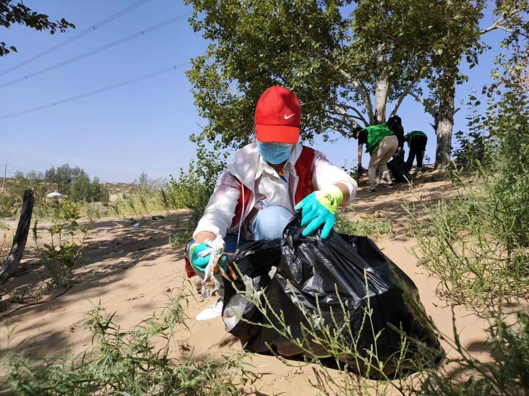 文明实践在行动保护生态环境共建绿色家园我是行动者一一青少年社会