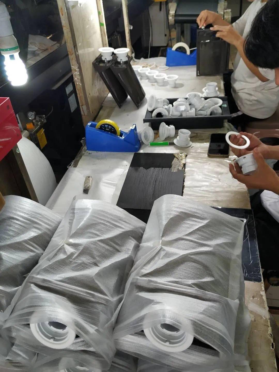 【交五险,公交便利】招包装工操作工
