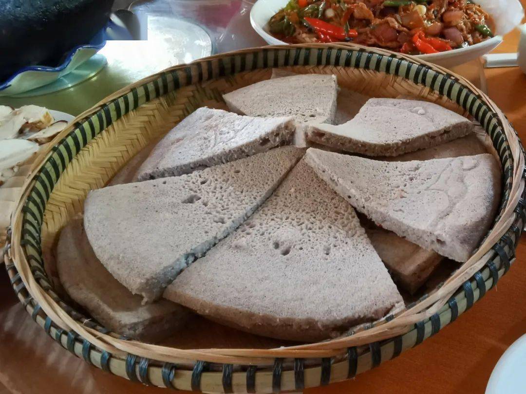 秋那桶网红老板阿白的故事