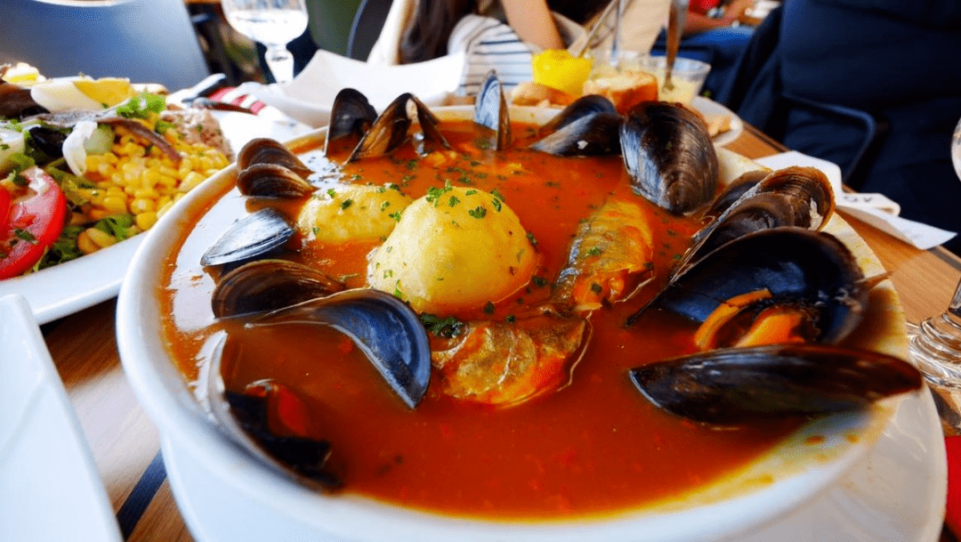 听| 美食侦探社 | 世界三大鱼汤之——马赛鱼汤_法国