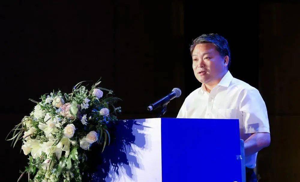 市南区委常委,统战部部长,广东"双招双引"团队组长 何文中投长城基金