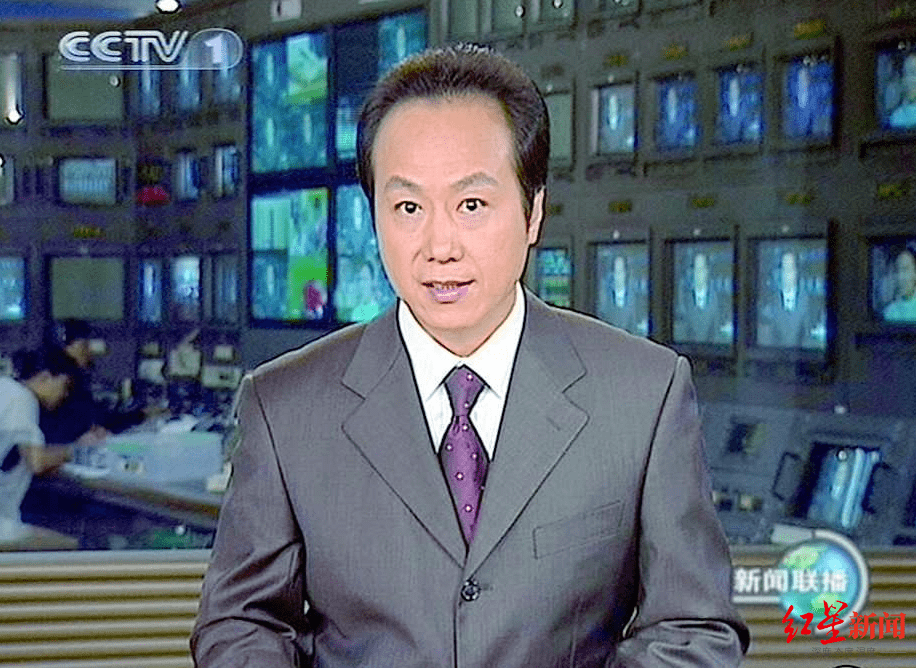 端庄,沉稳;第二代主播的代表人物就是罗京,张宏民,李瑞英,李修平和