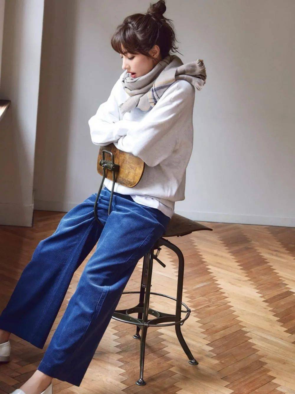 美了美了日杂女孩最爱的盐系风卫衣又甜又撩令人欲罢不能