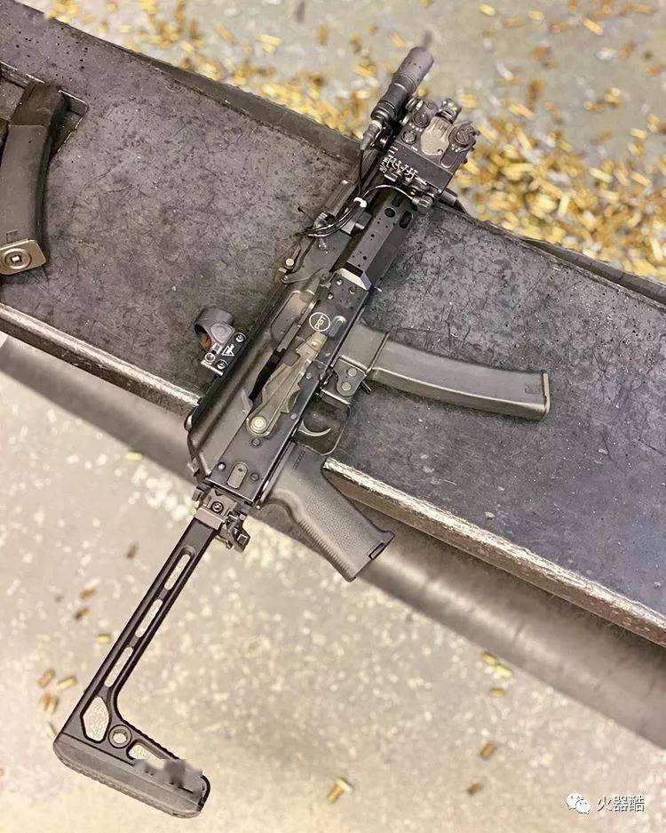 kp9毛式冲的颜值不输mp5