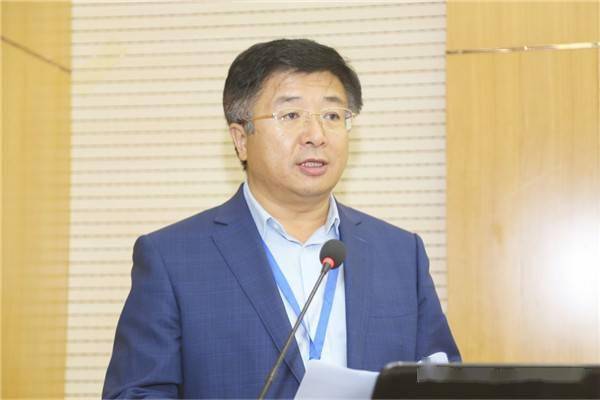 "出彩洛川 圆梦小康"中省市媒体果都洛川大型采访活动正式启动