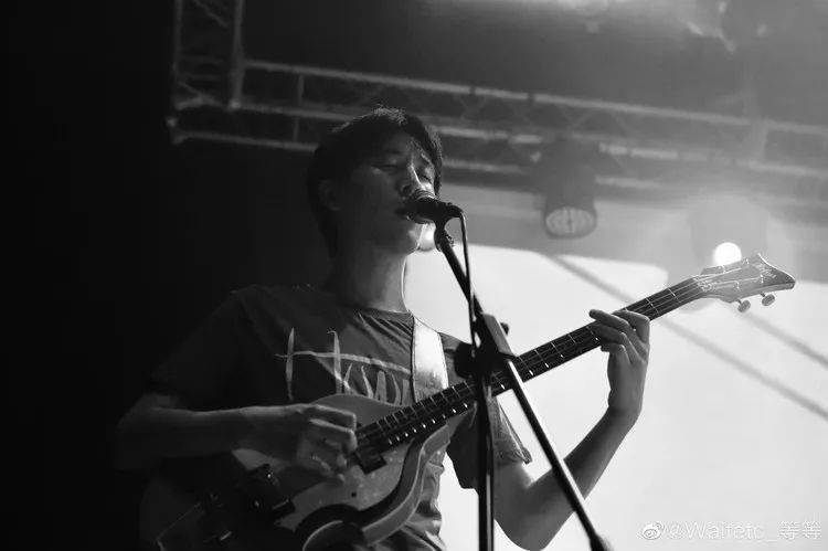 麻乐音乐专访卧轨的火车我们在表达一种喜好