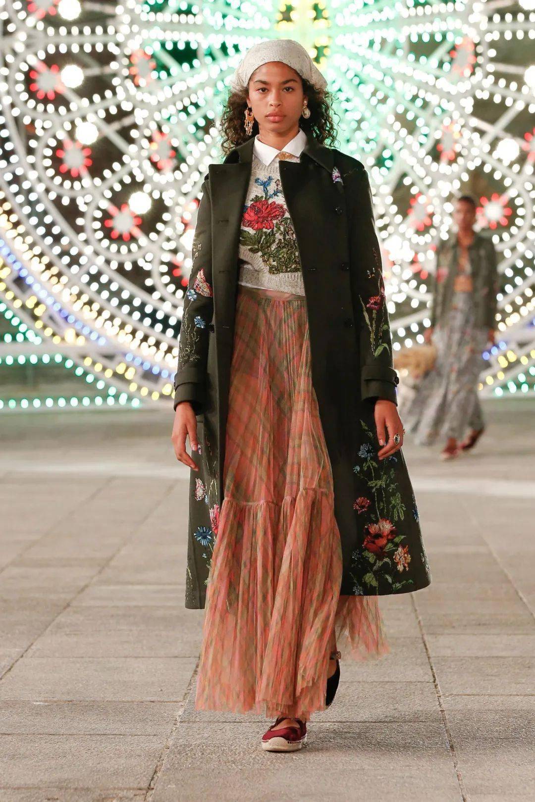 秀场解读|dior 2021早春女装系列!独特的民族风情_迪奥