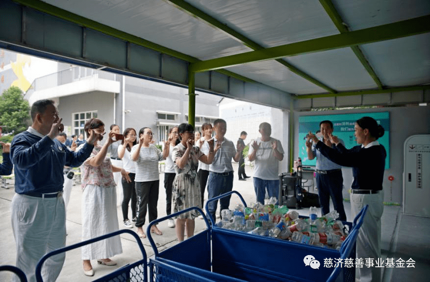 绿色走进校园江苏苏州新浒学校慈济环保教育站正式启用