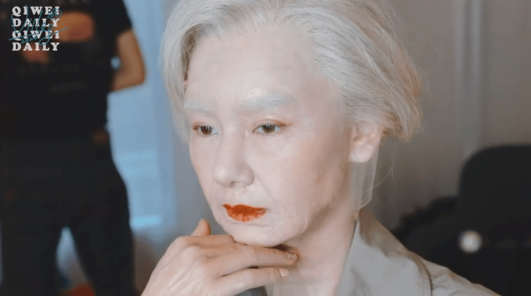 戚薇老年妆最怕的是色斑有效应对色斑暗沉的美白护理法