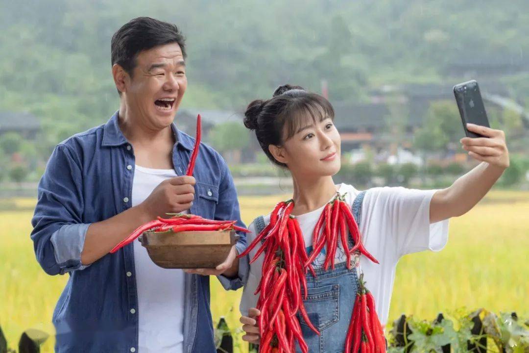 这部电影,暴露了中国邮政的"小目标"_扶贫