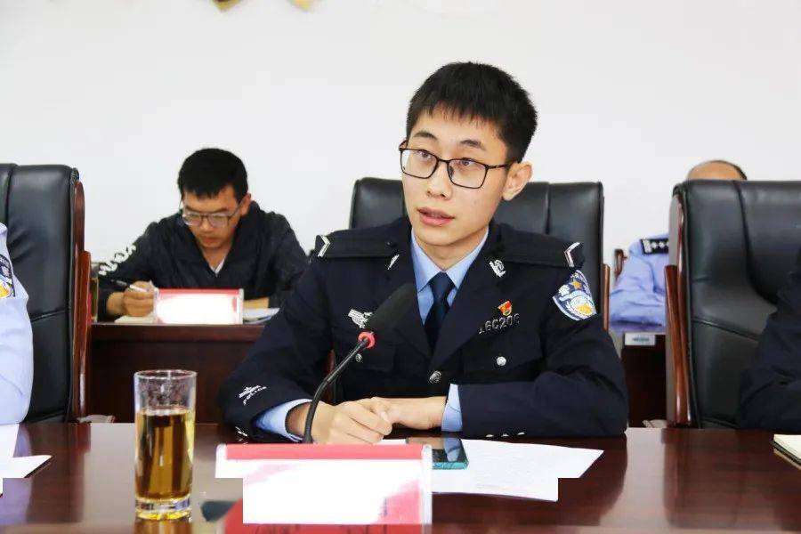 2717期公安部人事训练局夏德湖副局长一行慰问我校研究生支教团志愿者