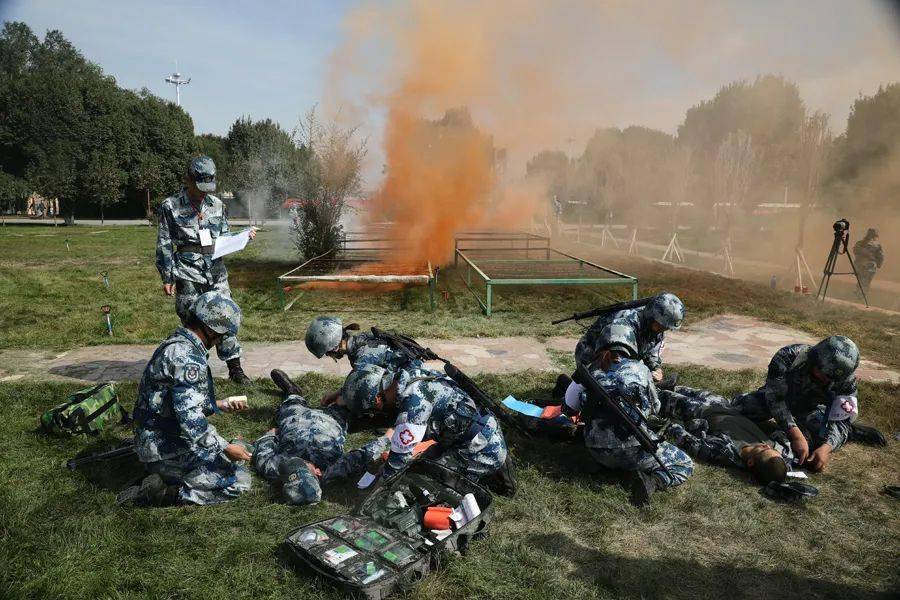 練兵備戰西部戰區空軍某基地新疆軍區某紅軍師西藏軍區某合成旅