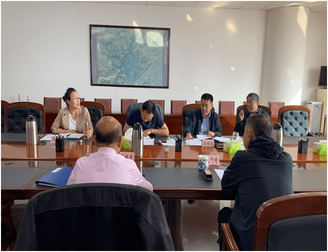会上,市住建局党组书记,局长高继业首先代表班子作了对照检查,结合