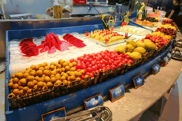 国庆遇上中秋圣鲸美食汇遇到你