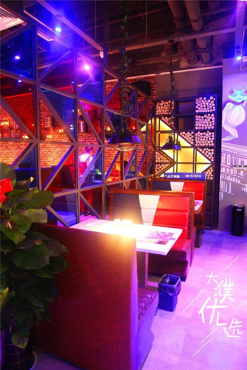 今晚1900数万人齐聚万达广场原因已经调查清楚濮阳人疯狂转发中