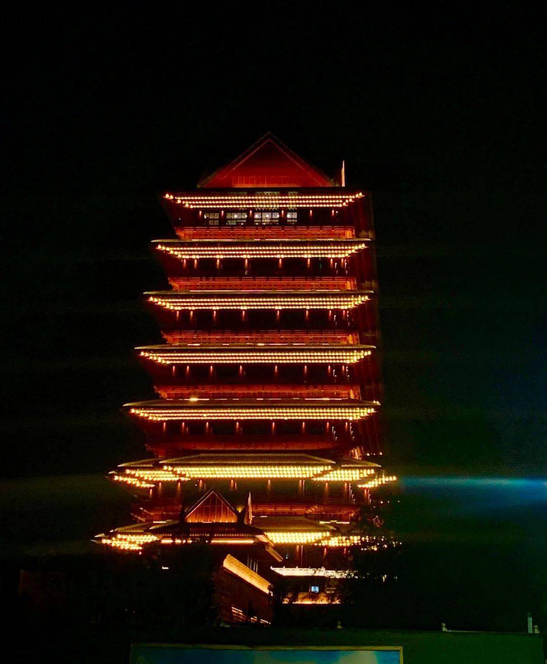 黄河楼正式亮灯!海量美图来了