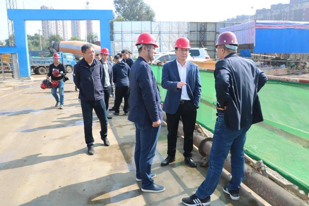 工作动态丨 区长陈万松带队开展"两节"前安全生产检查_手机搜狐网