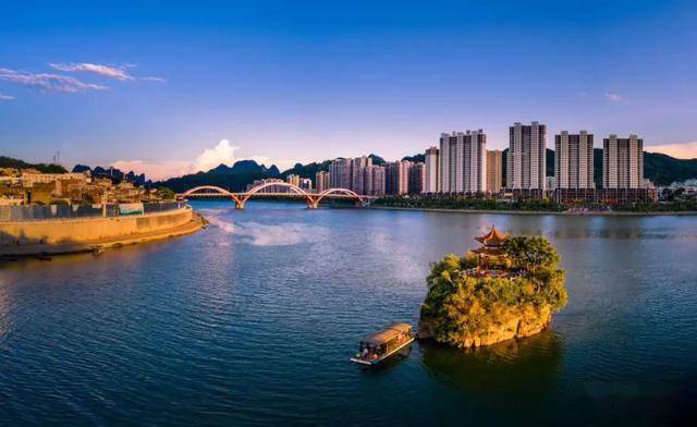 桂林平乐云里雾里的平乐美爆了