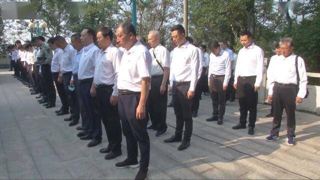 烈士纪念日 我市举行向革命烈士敬献花篮仪式_李先乔