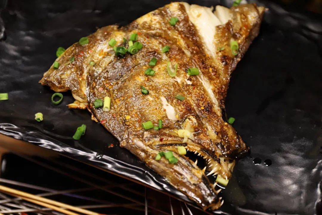 福州霸榜十年的海鲜大佬,新开了一家很串的店!