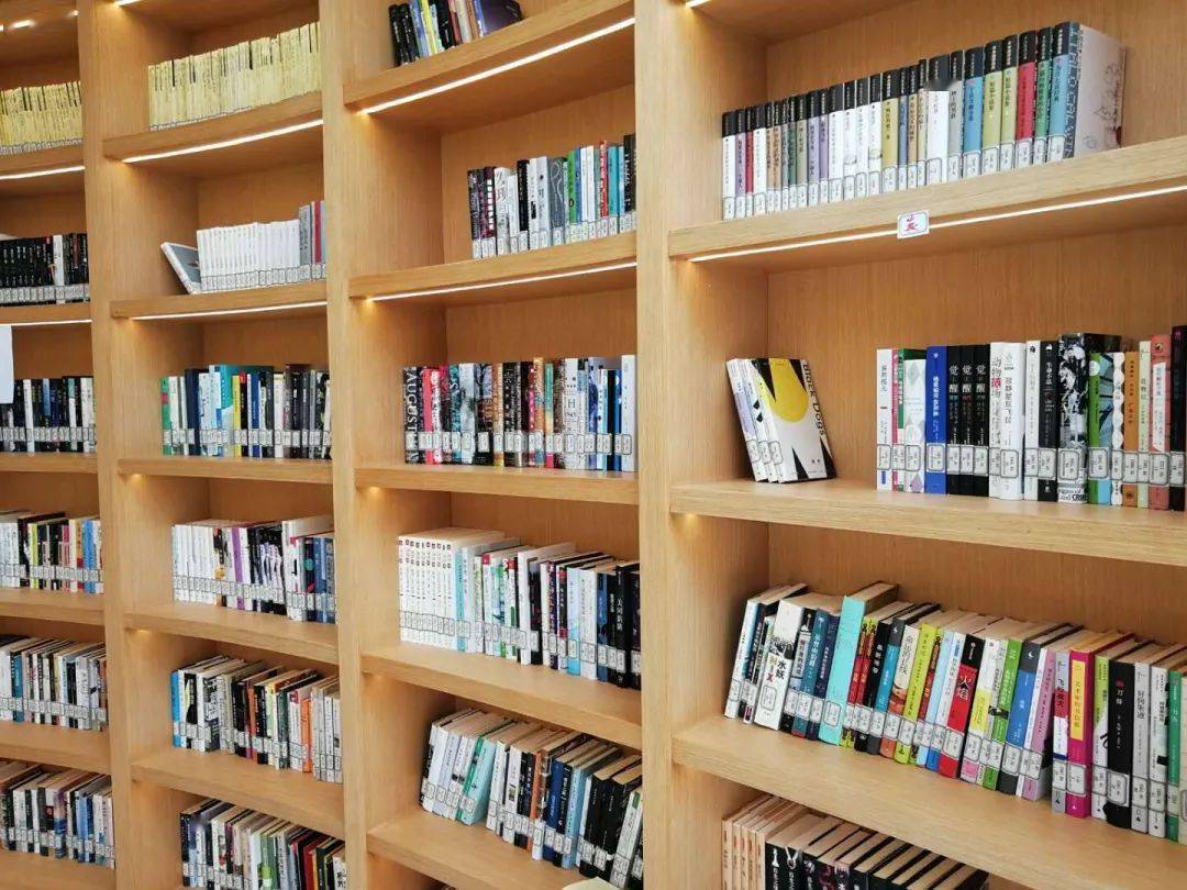 南昌县首个3d技术打印书屋试运行