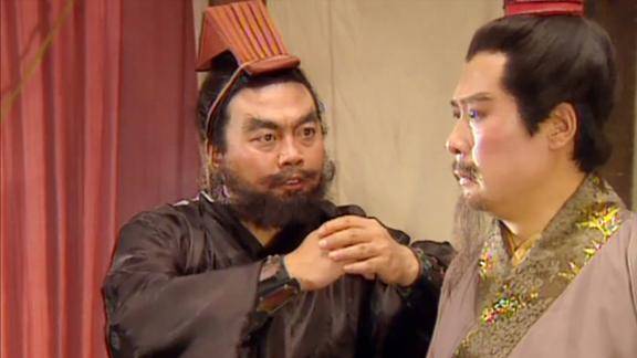 三国演义张飞不再有勇无谋献良计于刘备刘备大赞张飞