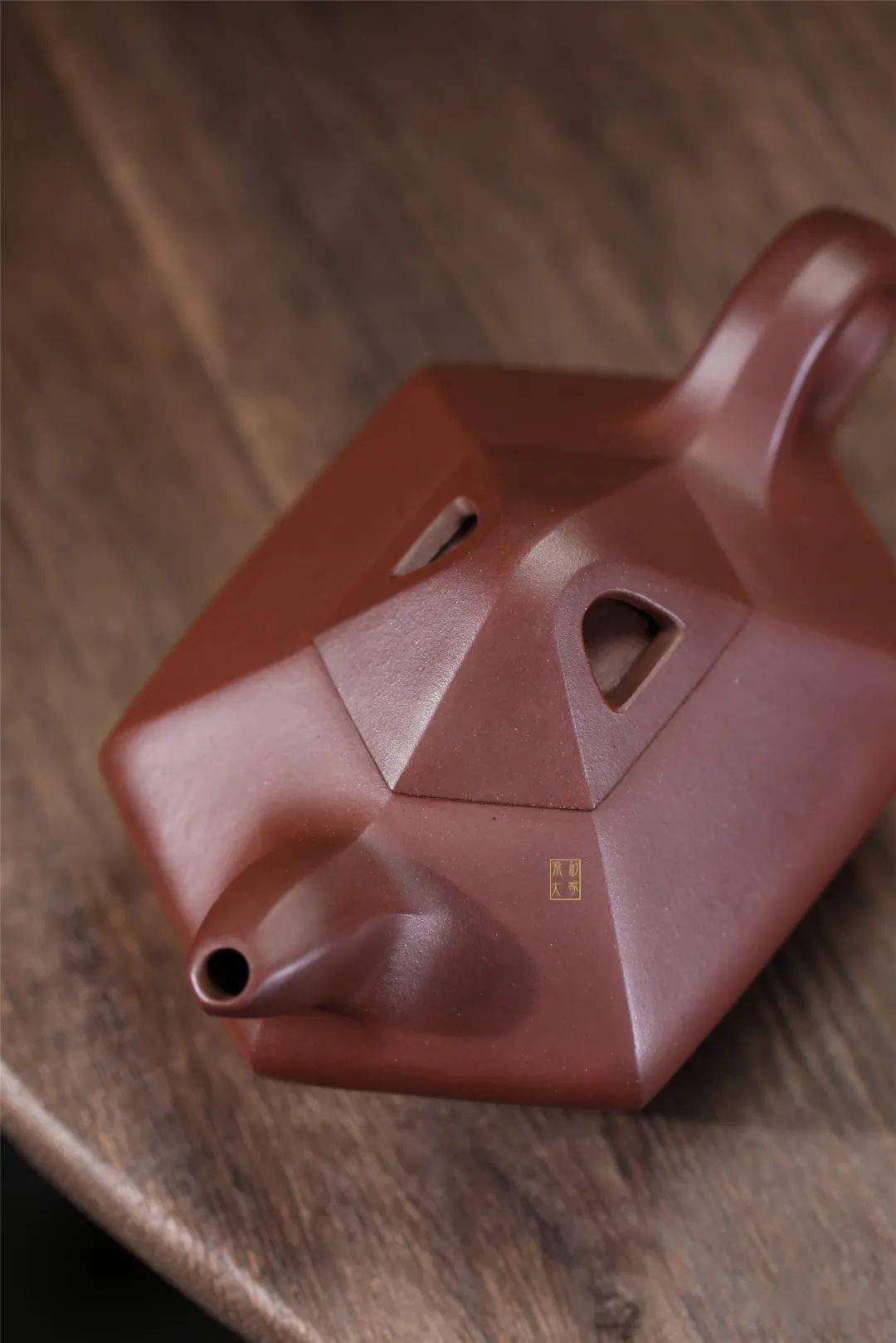 江苏省工艺美术大师——邵顺生:紫砂对壶《钻略钻术》