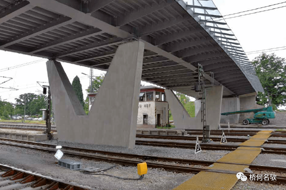 钢结构桥梁德国5座槽型钢结构桥梁