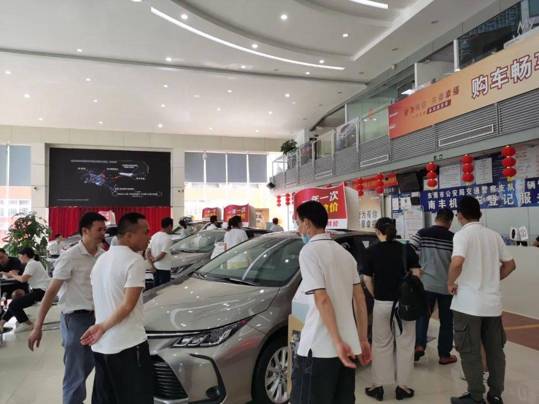 各动心动环节,心动价格保证让您买车最优惠,拿礼品到手软