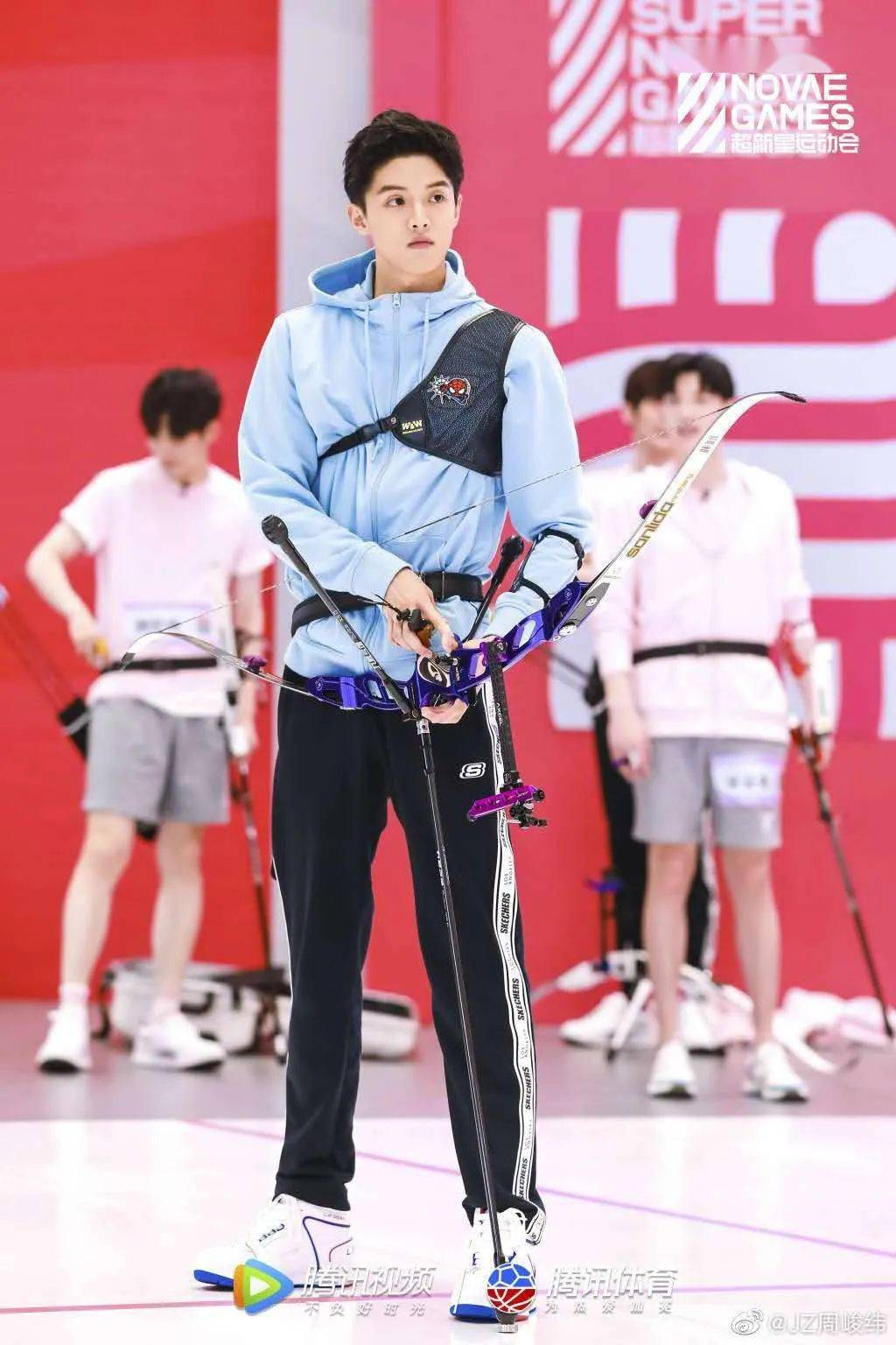 马路上的帅哥快灭绝了,还是看看网上的吧!