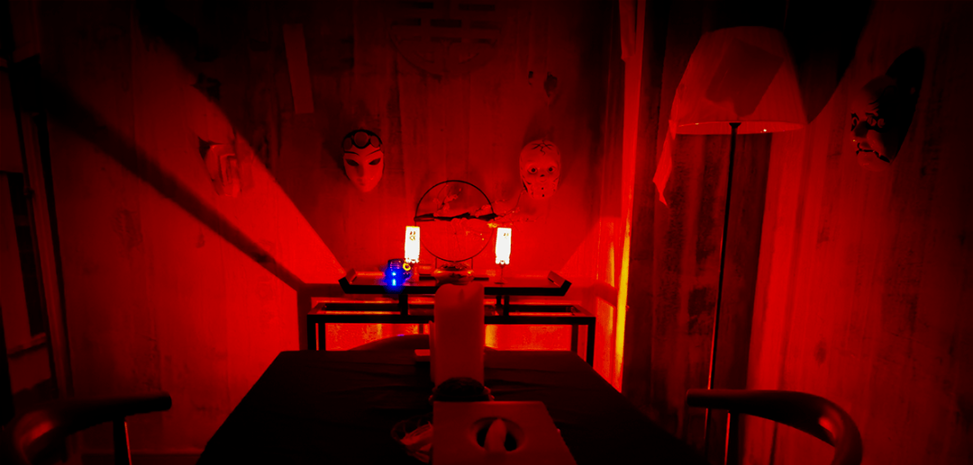 剧本打造不同的场景,破旧的教室,古风的书房,浪漫的萤火虫海,恐怖的