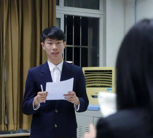 赛事会计学院新生辩论赛初赛