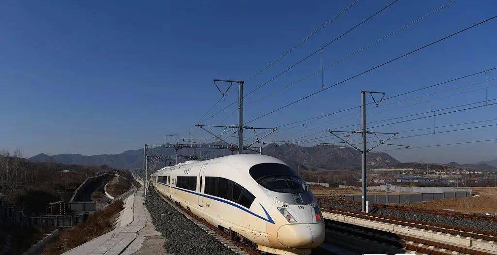 青荣城铁实施新运行图威海至济南缩短了53分钟