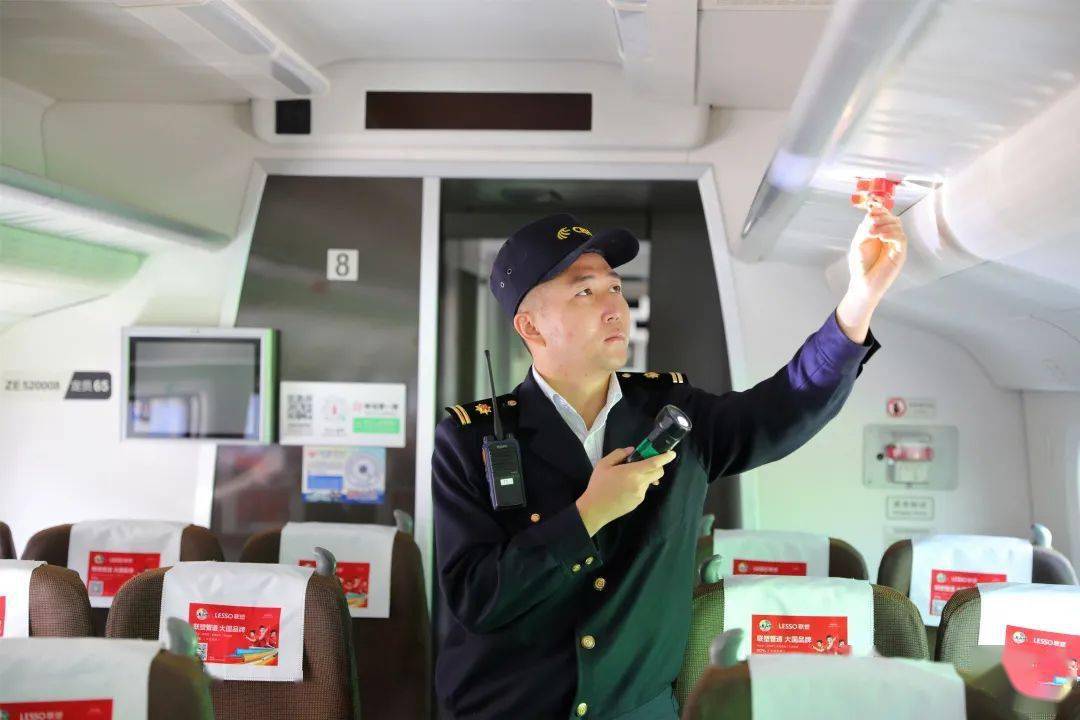 判断方法和故障处理技巧,提高了动车组随车机械师途中应急处置能力