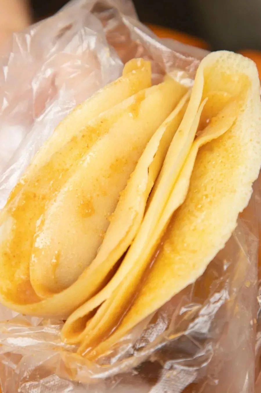 注意!这个鸡蛋饼,跟港式鸡蛋仔完全不同.