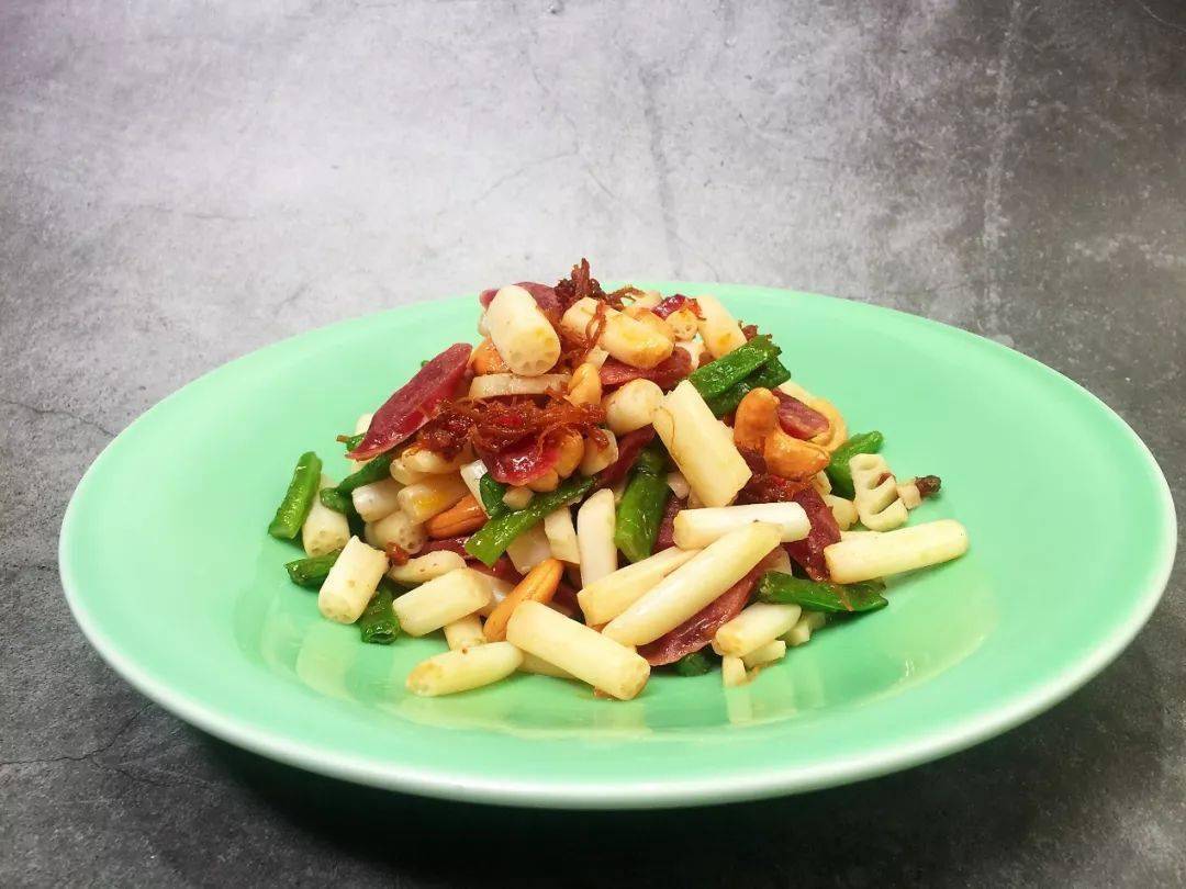 这道5分钟小炒,此时吃最适宜!_刀豆