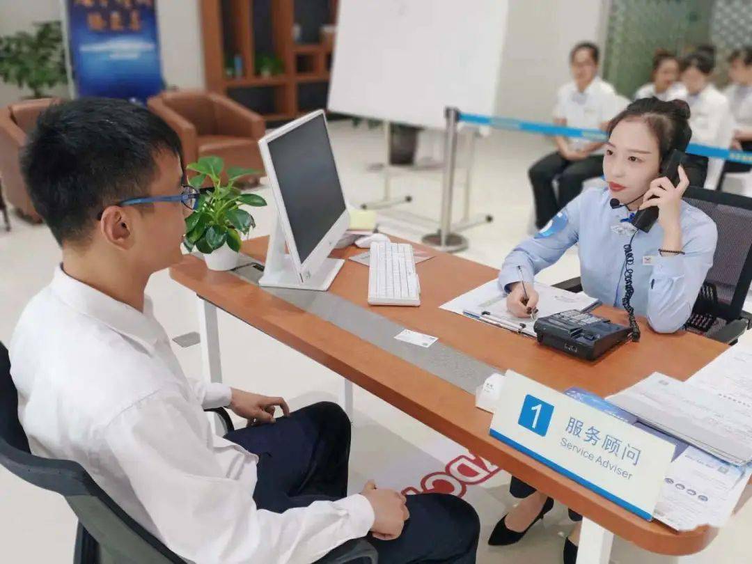 以线上理论考试,线下实操比试的形式开展,参赛对象包含:服务顾问,维修