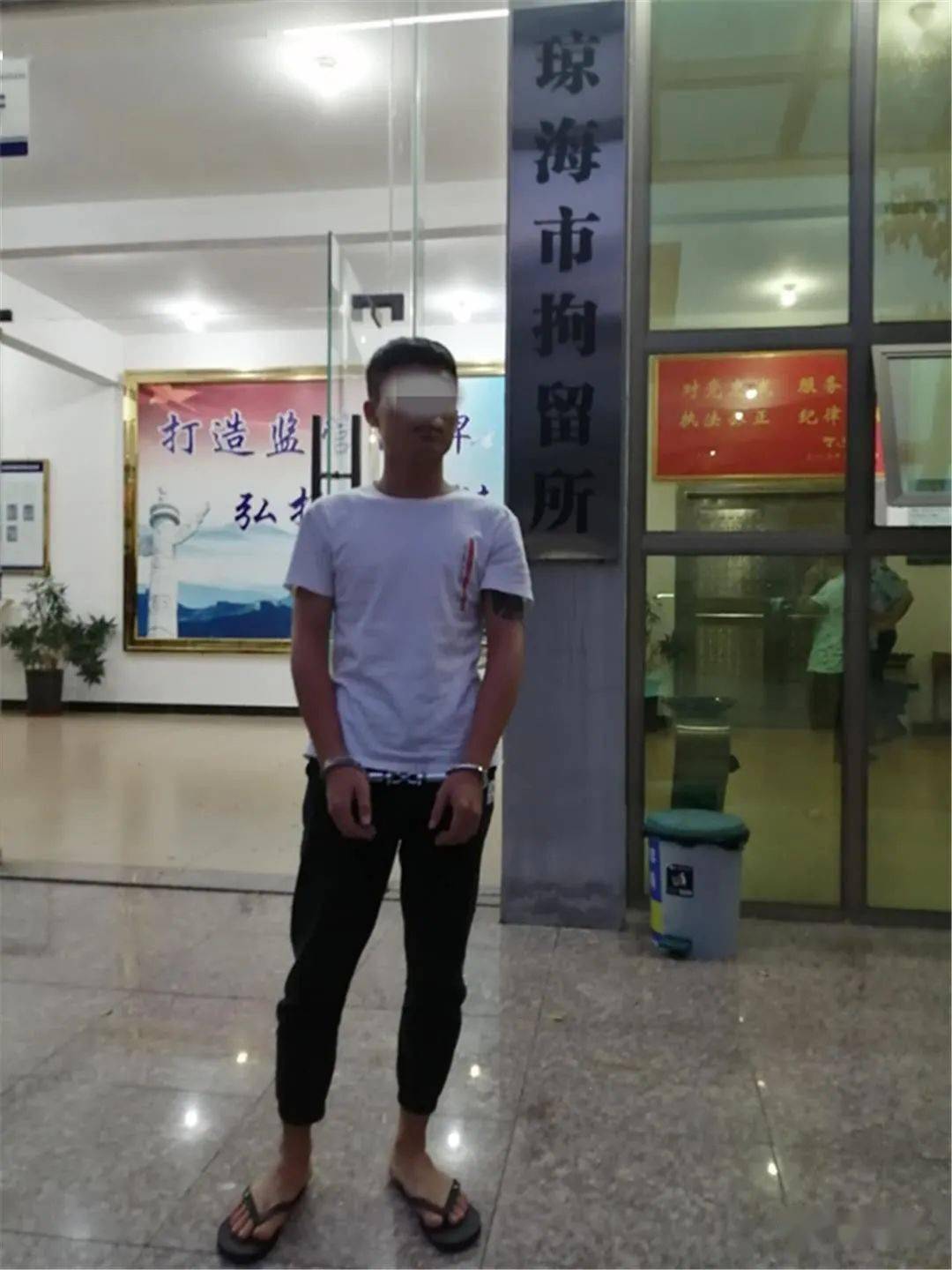 琼海一男子无证驾驶共享汽车,被拘留15天,罚款1600元
