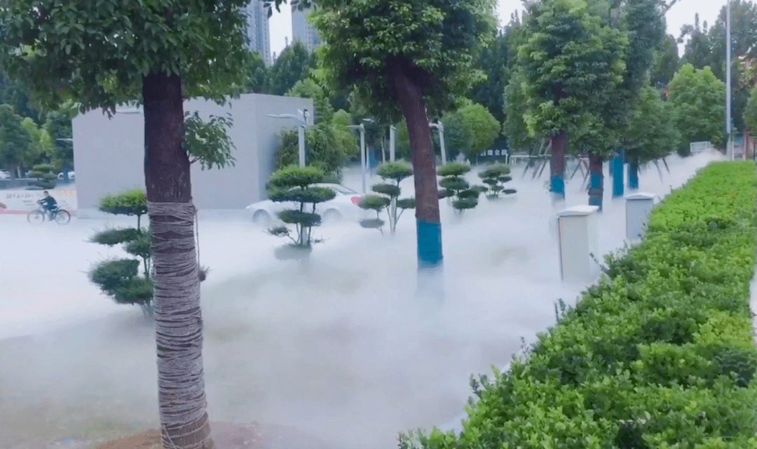 科技广场"仙境"上线!腾云驾雾般的快乐