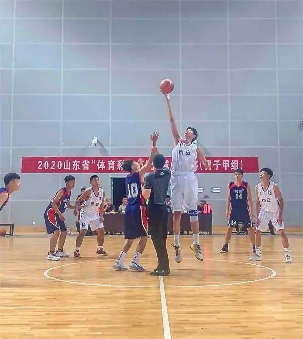 泰山区小将勇夺山东省中小学生篮球联赛冠军