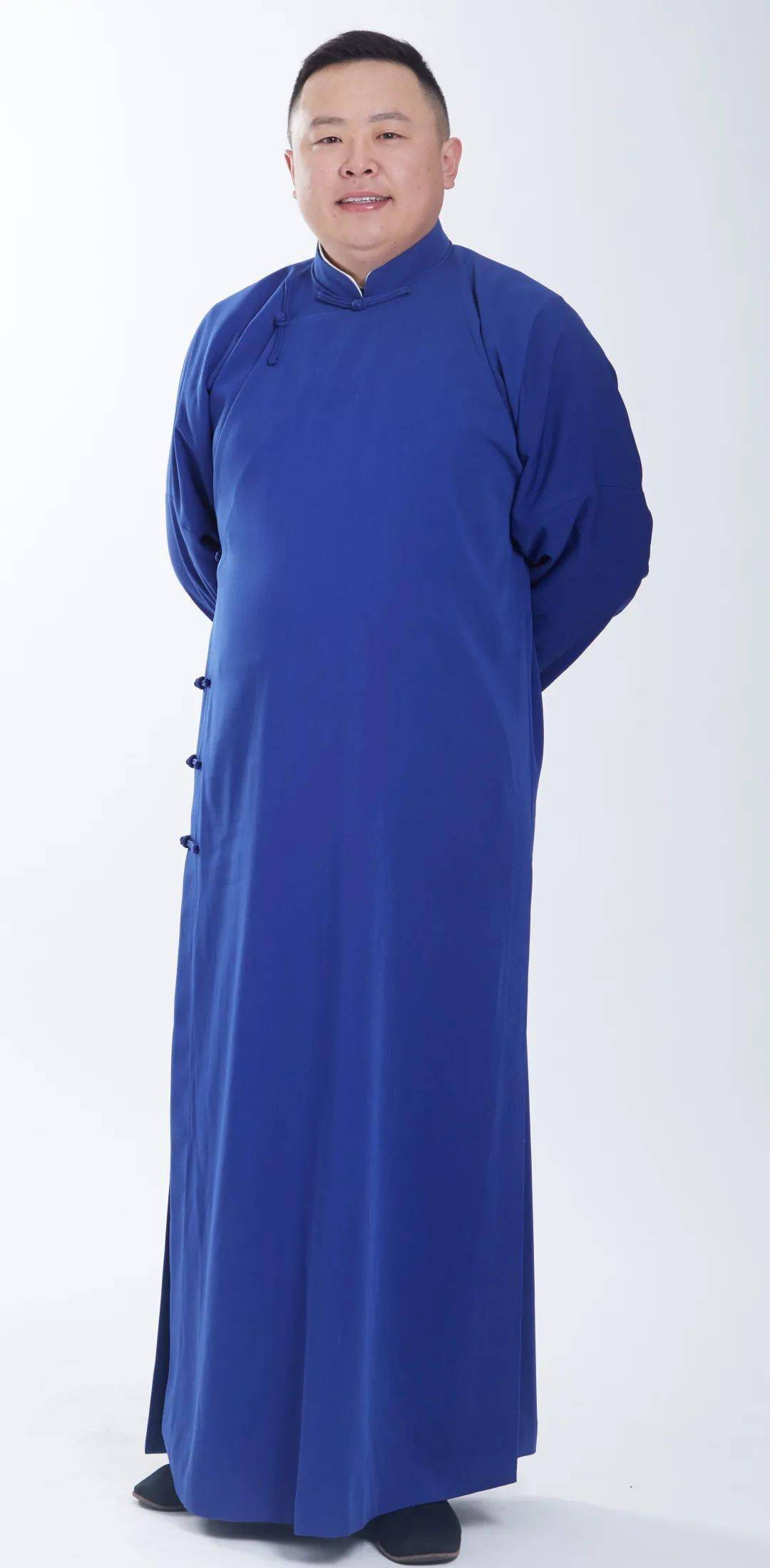 那年今日回顾经典郭麒麟带着德云社相声演员们请您一乐